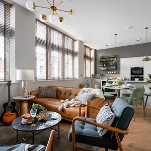 Apartment Cathedral Yard - Art Deco Luxury, Exeter