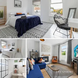 Apartment Luxe Garden House For 6 In, Exeter
