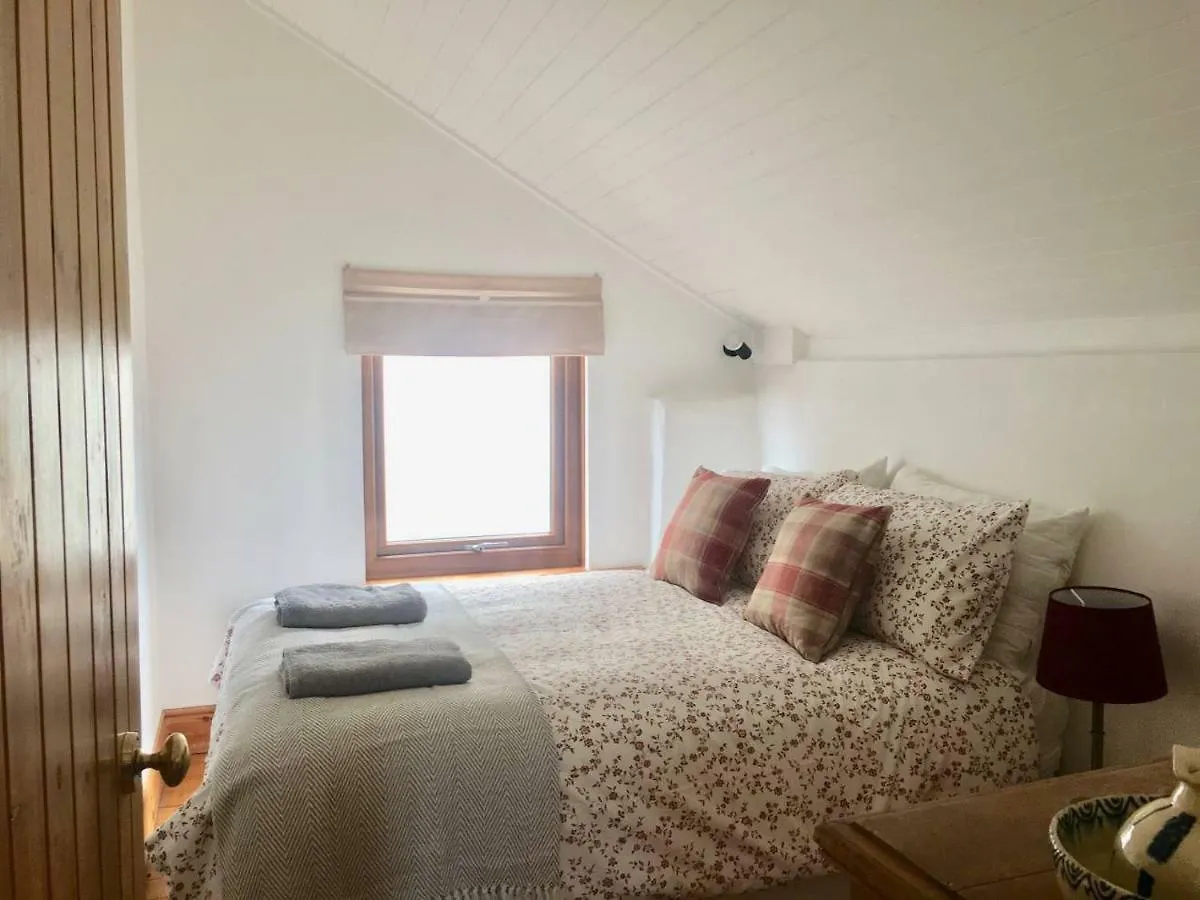 Secret Garden Cottage Exeter Holiday home