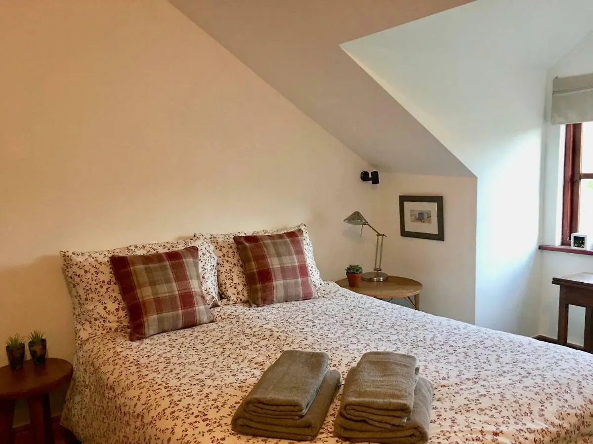 Secret Garden Cottage Exeter Holiday home