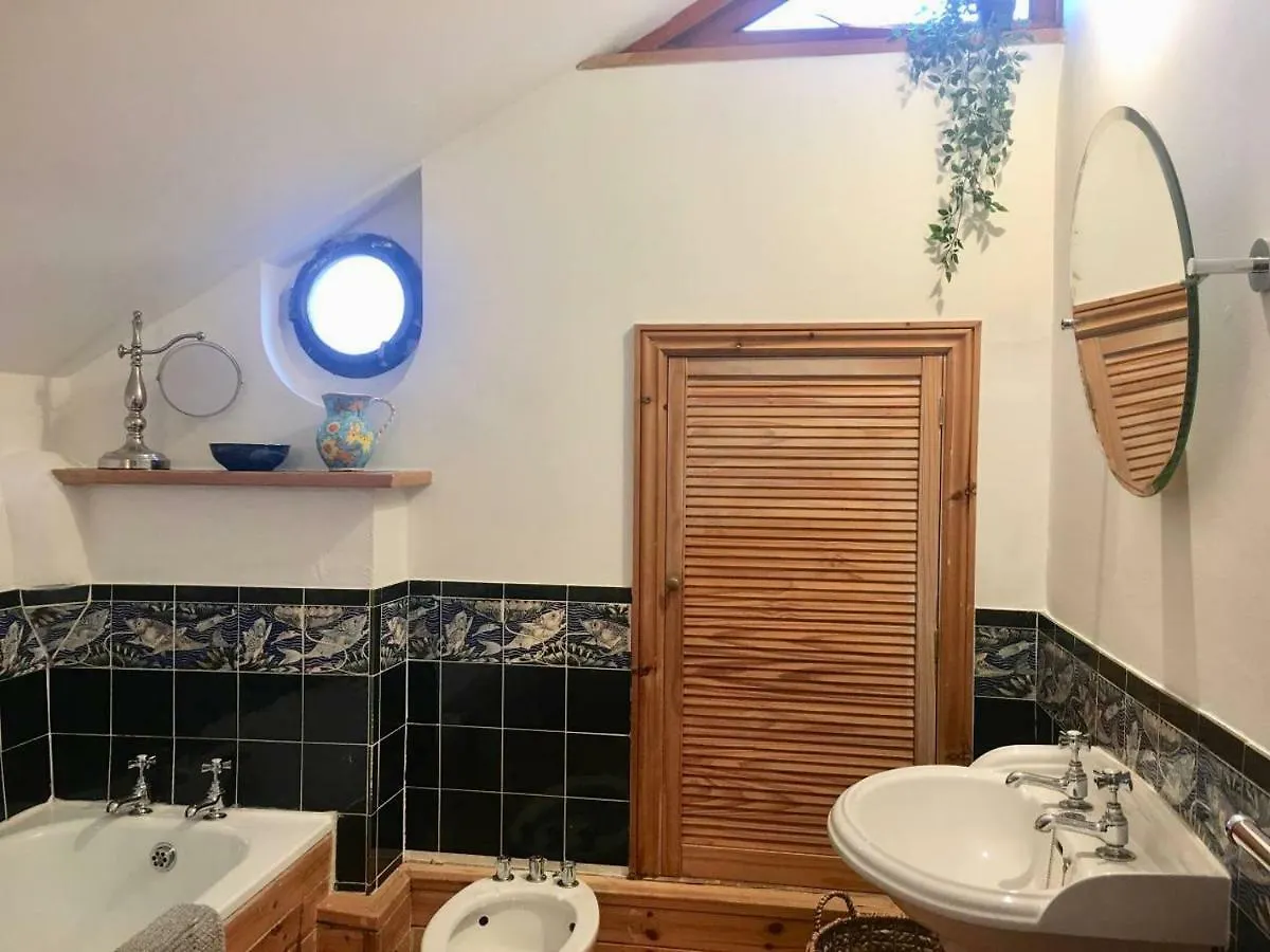 Holiday home Secret Garden Cottage Exeter